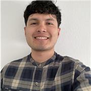 Profesor(a) de inglés con 9 meses de experiencia que utiliza métodos didácticos innovadores y materiales tecnológicos dinámicos para impartir clases efectivas y participativas.